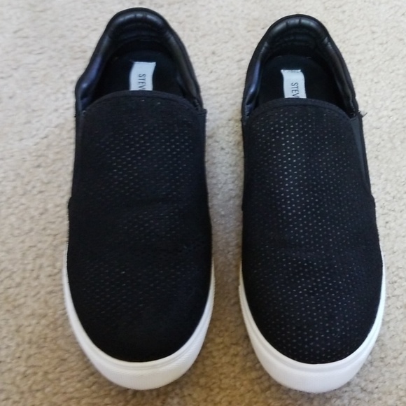 Steve Madden Shoes - Steve Madden Whilma Slip-on Sneaker